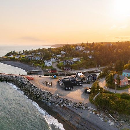Tides Inn Guest Suites Halls Harbour Exteriér fotografie
