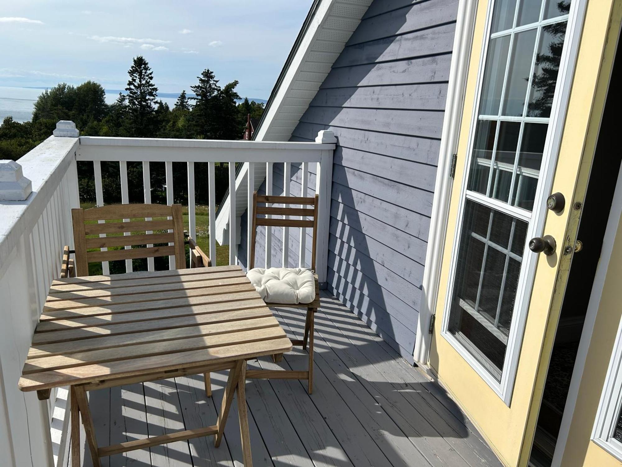Tides Inn Guest Suites Halls Harbour Exteriér fotografie