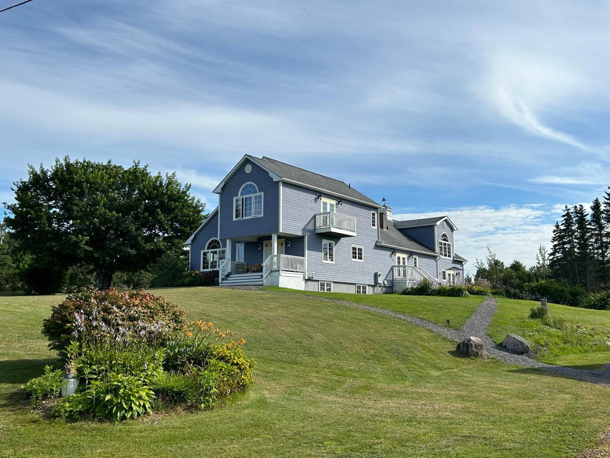 Tides Inn Guest Suites Halls Harbour Exteriér fotografie